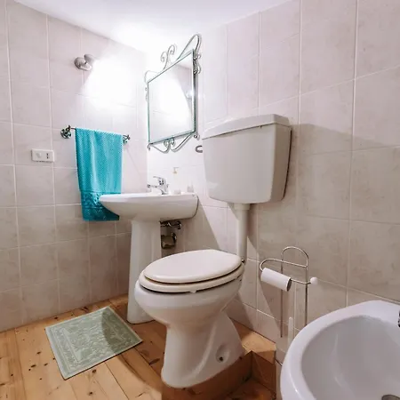 בית נופש Marilisa פולה